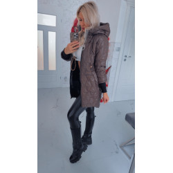 Hnědý kabátek Doll
