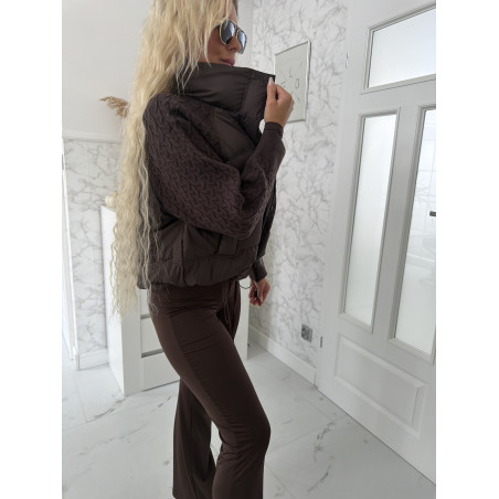 Hnědá bundička Body